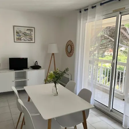 Superbe Appartement Cosy Vue Mer Pieds Dans L'Eau Cavalaire-sur-Mer Exterior foto