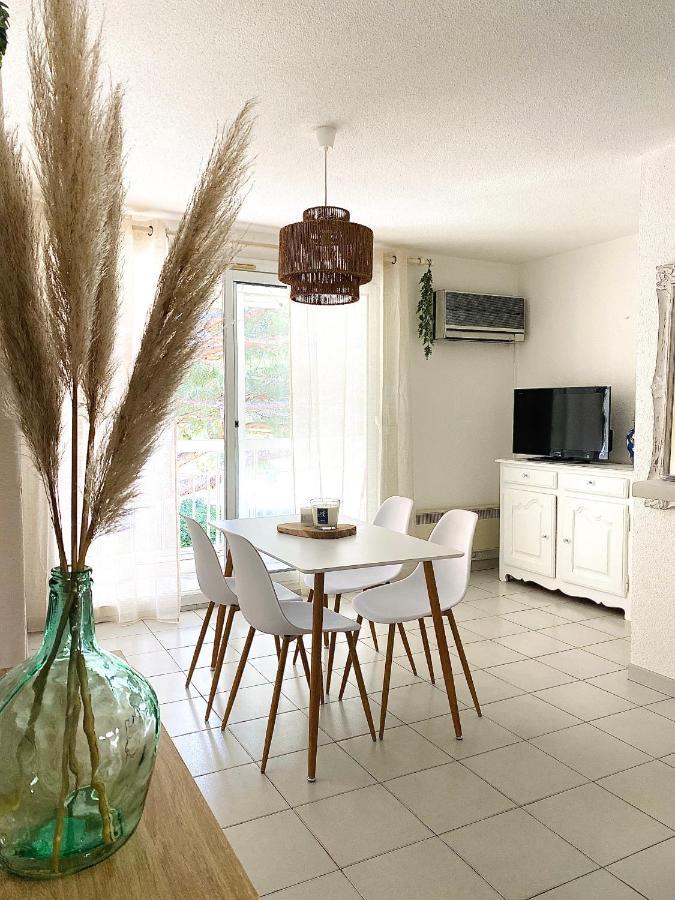 Superbe Cosy Vue Pieds Dans L'eau Cavalaire-sur-Mer